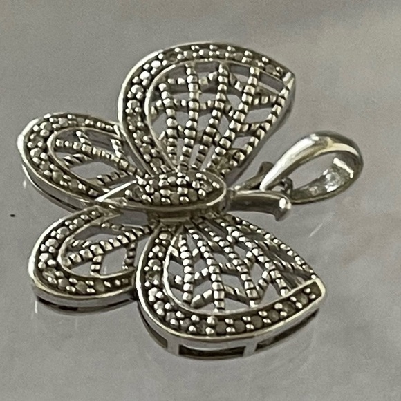Vintage filigree, Sterling, silver butterfly pendant diamonds - Picture 5 of 12
